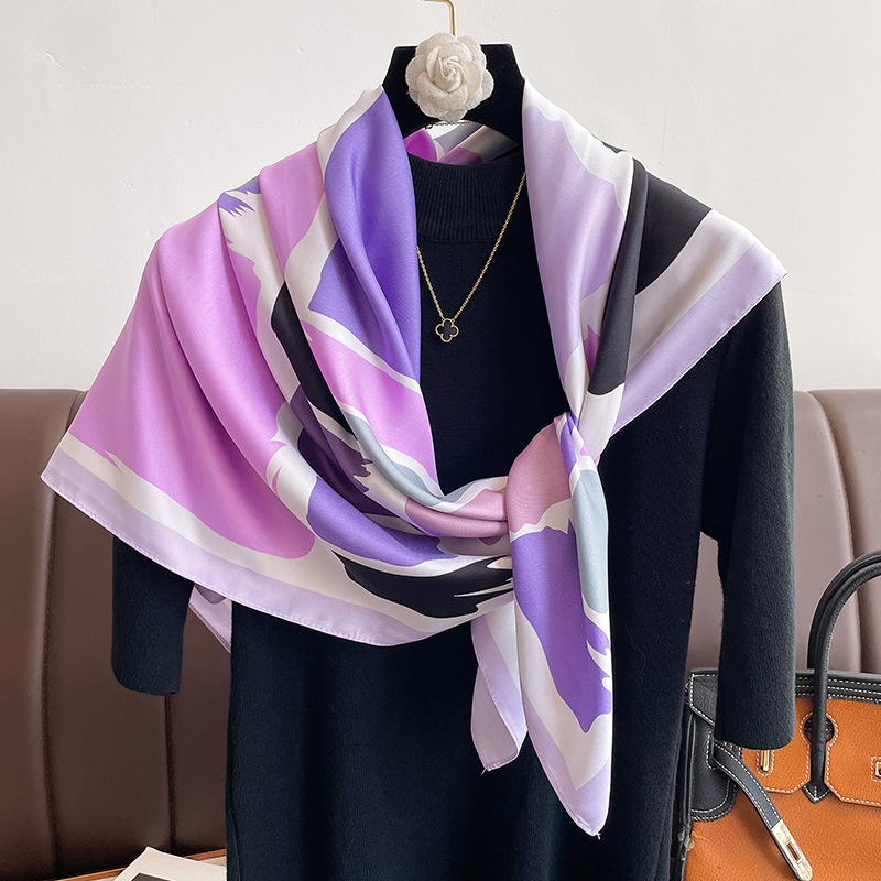 90*90cm Luxury Brand Silk Squa - огляд і ціна Luxury Skincare Headband