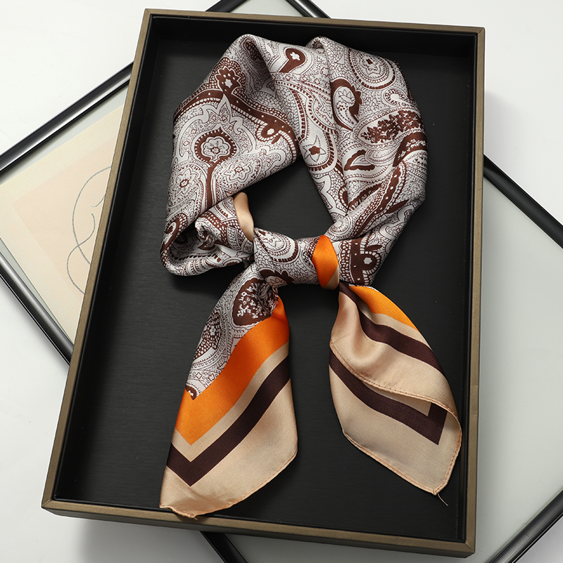 Luxury Spring Silk Scarf Women - огляд і ціна Luxury Skincare Headband