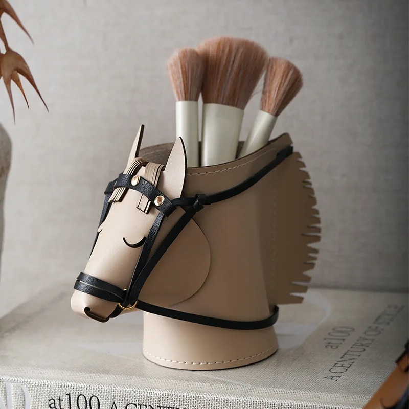 Luxury Leather Horse-head Stor - огляд і ціна Luxury Skincare Containers